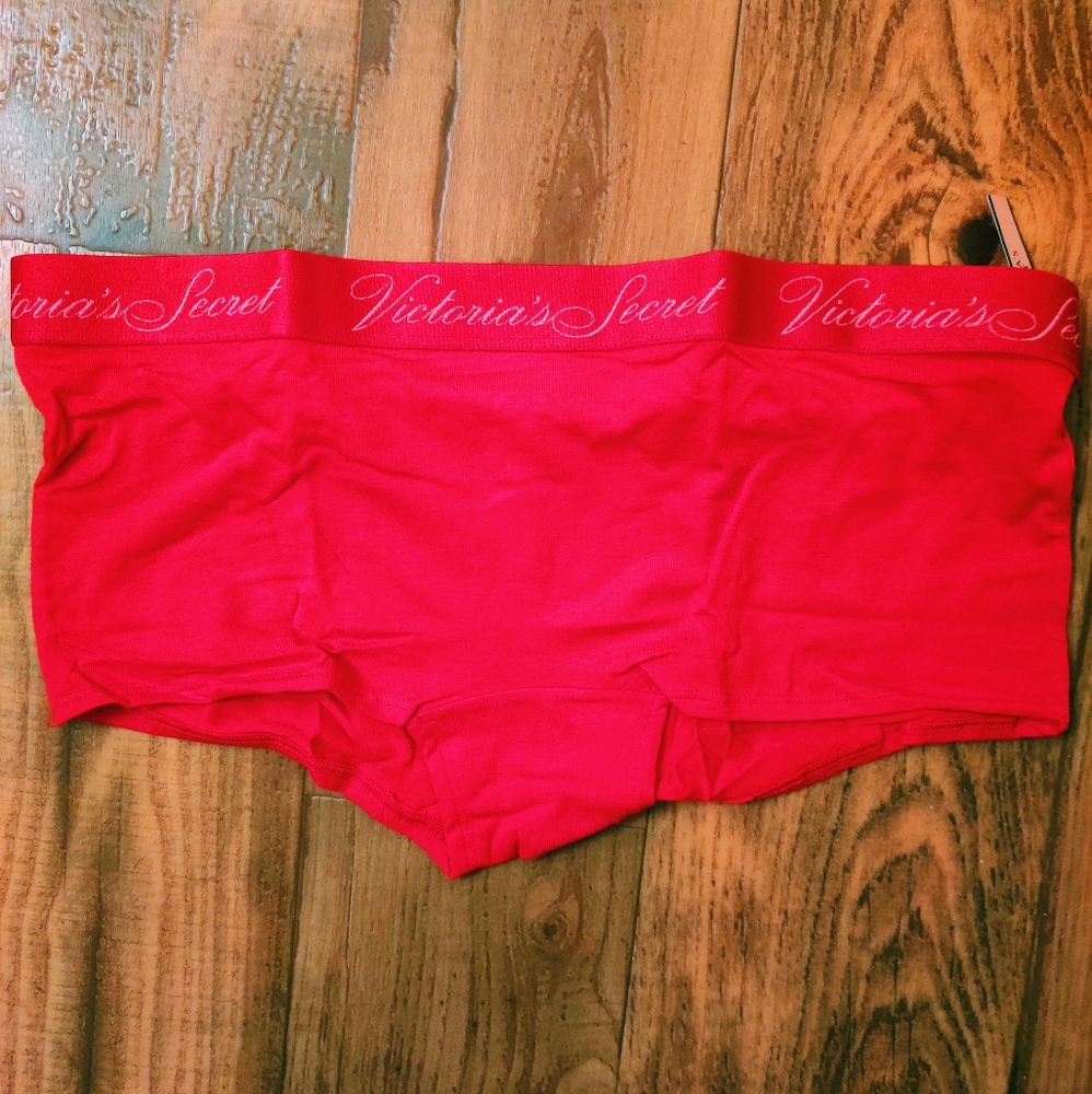 VS logo waistband shortie